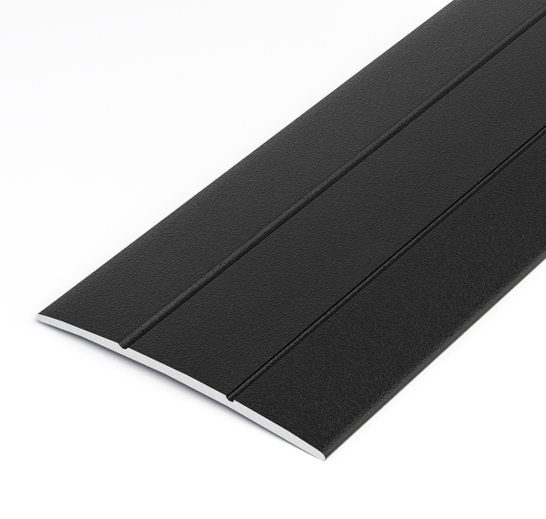 Übergangsprofil, selbstklebend, Material: Aluminium, Oberfläche: matt schwarz mit Feinstruktur kunststoffbeschichtet RAL 9005, Breite: 38 mm, Länge: 900 mm, Materialstärke: 1,00 mm, SB-verpackt