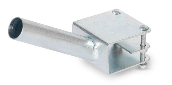 Halter für Fahnen zur Befestigung an Geländern