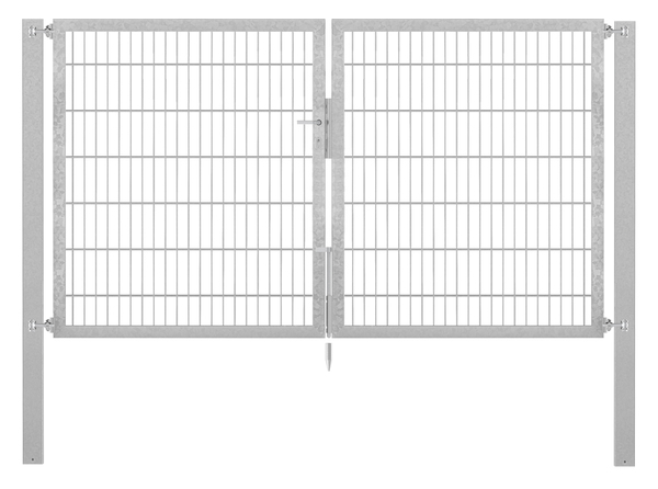 Doppeltor Flexo Plus, Typ 8/6/8, Material: Stahl roh, Oberfläche: feuerverzinkt passiviert, zum Einbetonieren, Ausführung: mittig geteilt, Nennbreite: 2500 mm, lichte Breite: 2500 mm, Durchgangsbreite: 2500 mm, Rahmenbreite Schließflügel: 1182 mm, Rahmenbreite Zweitflügel: 1182 mm, Höhe: 1400 mm, Pfostenlänge: 2100 mm, Pfostenstärke: 100 x 100 mm, Rahmenstärke: 60 x 40 mm, Maschenweite: 50 x 200 mm, 15 Jahre Garantie gegen Durchrosten