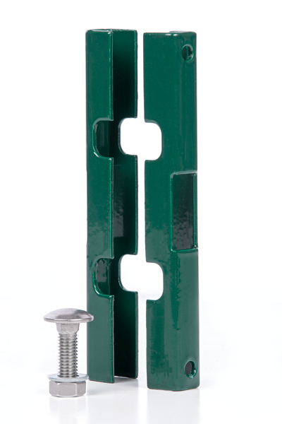 Mattenverbinder für Doppelstab-Gittermatten, Material: Stahl roh, Oberfläche: feuerverzinkt, grün kunststoffbeschichtet RAL 6005, Artikelbeschreibung: –, Ausführung: zweiteilig, Länge: 140 mm, Breite: 18 mm, Höhe: 15,5 mm, Schraube: M10, Schraubenlänge: 30 mm, 15 Jahre Garantie gegen Durchrosten